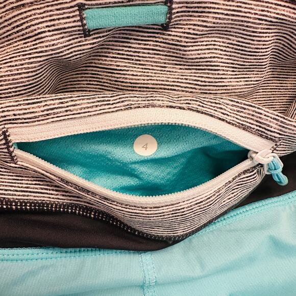 LULULEMON Blue & Gray Running Workout Yoga Shorts – Size 4 - Picture 4 of 7